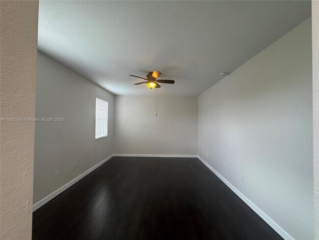 Building Photo - 17145 SW 92nd St