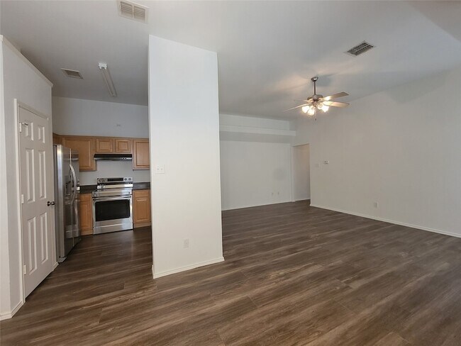 Building Photo - 5203 Mountain Spring Trail
