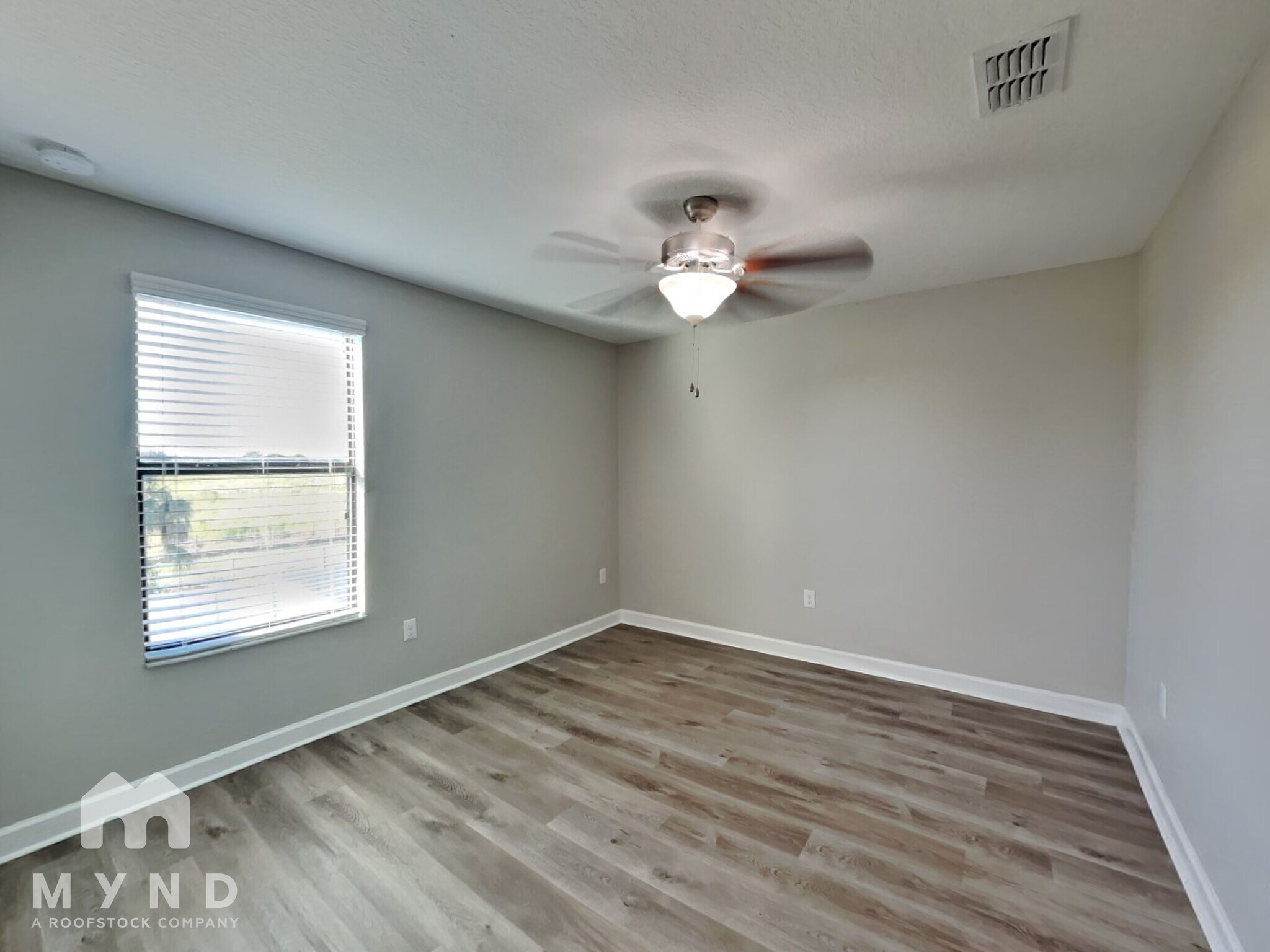 Building Photo - 10159 Newminster Loop