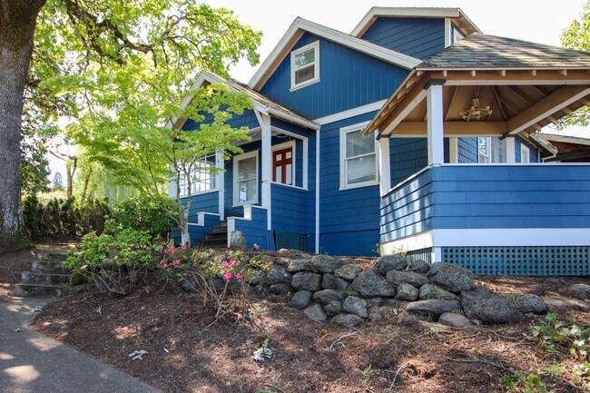 Building Photo - 2161 Winter St SE