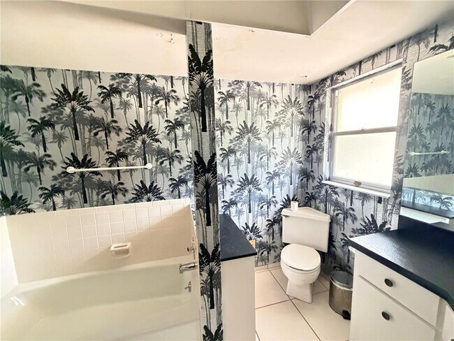 Building Photo - 3112 Desoto Rd