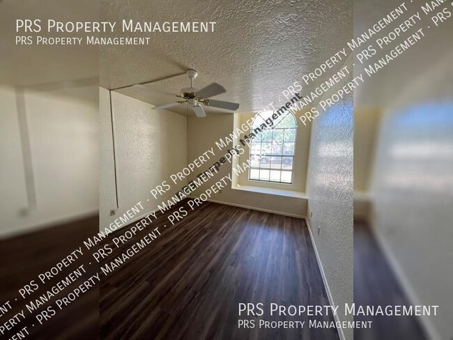 Building Photo - 7701 S Heather Dr