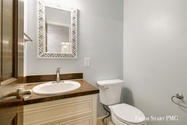 Building Photo - Charming 3-Bedroom Home in Walker – Conven...