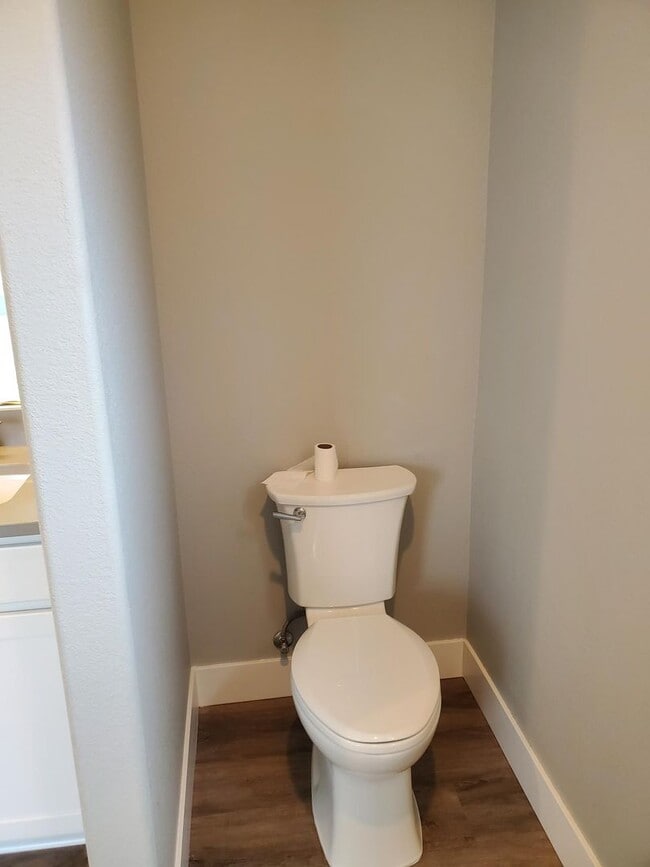 Building Photo - Craftsman 1 Story Zero Step House