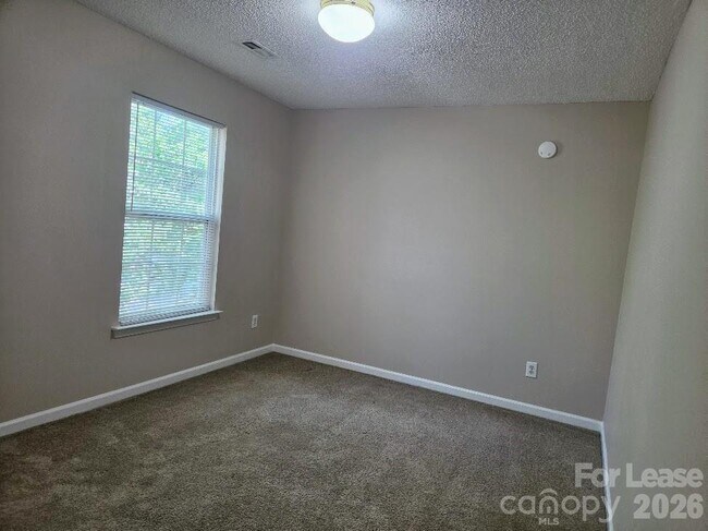 Building Photo - 5325 Timbertop Ln