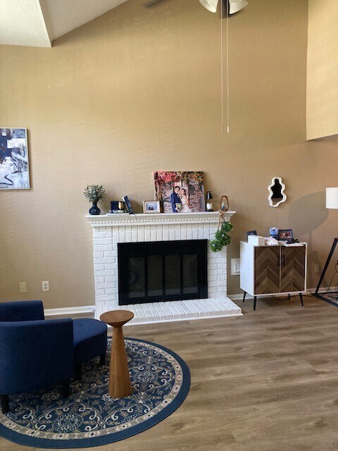 Building Photo - 14562 Oak Chase Dr