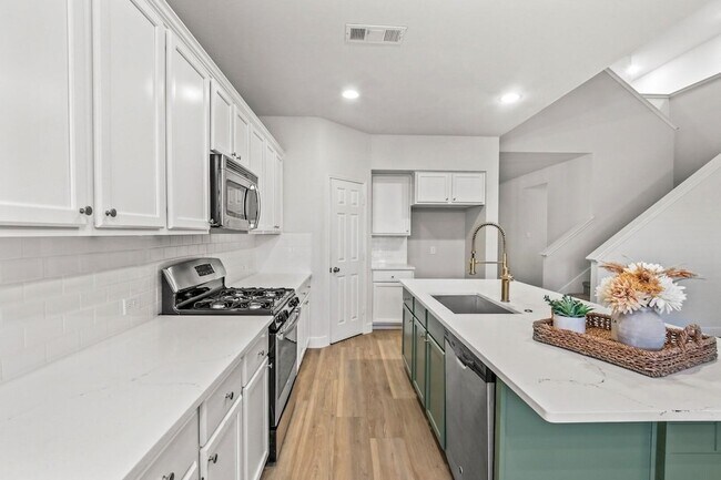 Building Photo - 4408 Switchgrass St