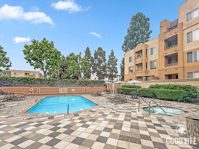 Building Photo - Charming 1-Bed/1-Bath in San Diego Featuri...