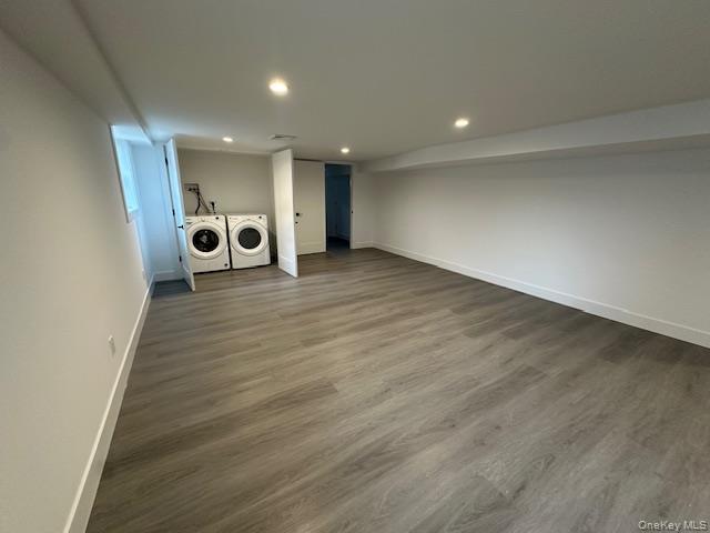 Building Photo - 7 Linwood Rd N