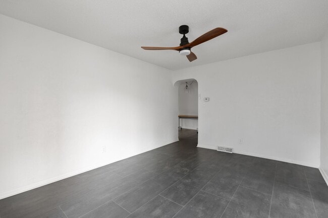 Building Photo - Pendleton Heights 4BR—Updated Historic Charm + Modern Comforts | 2,300 sq ft