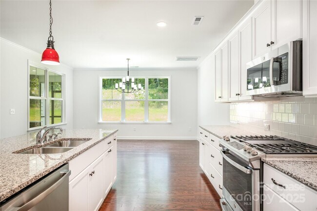 Building Photo - 2567 Cornelius Pl NW