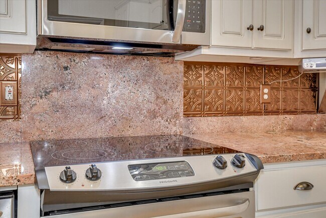 Building Photo - 4317 Colony Square