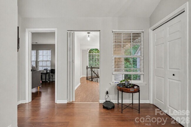 Building Photo - 6121 Gray Gate Ln