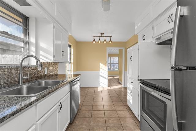 Building Photo - 2608 Meandering Way