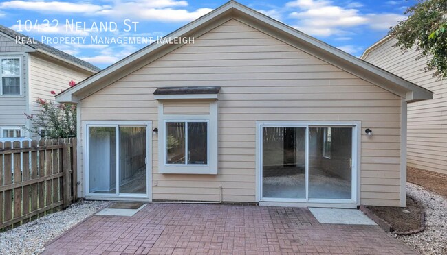 Building Photo - 10432 Neland St