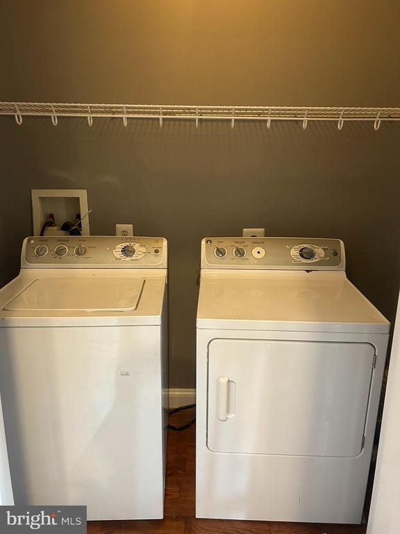 Building Photo - 1924 16th St SE