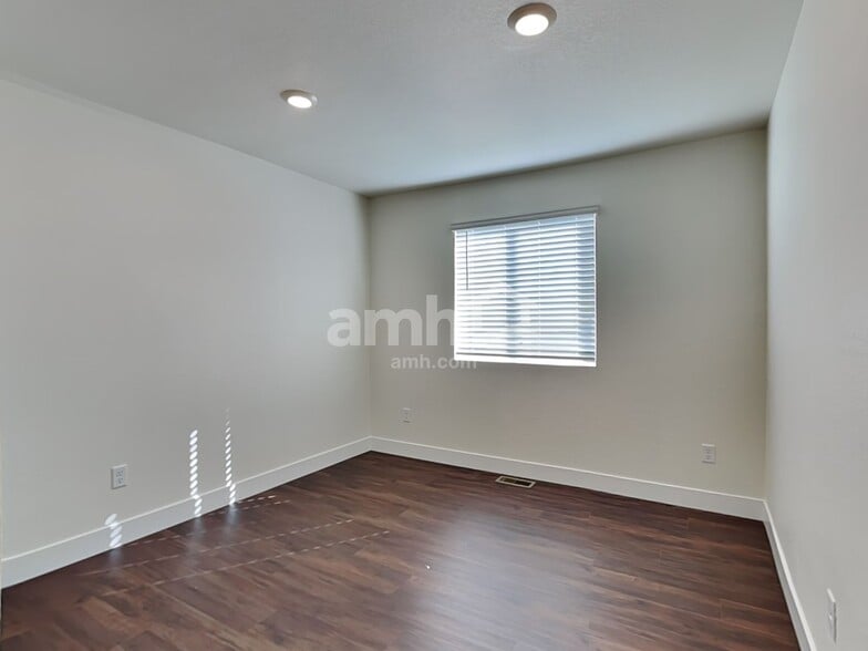 Building Photo - 3953 Patterdale Pl