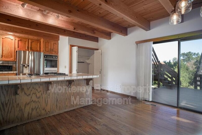Building Photo - 1510 Monterey Salinas Hwy