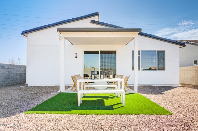 Building Photo - 6218 S 47th Ln