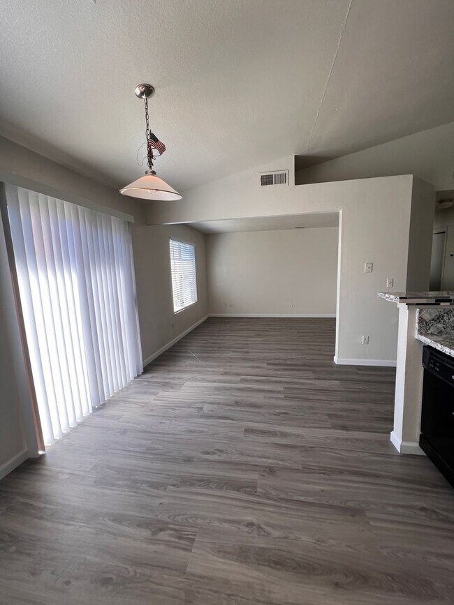 Building Photo - Available Now! Freshly Painted with lots of newness. Dry Creek Meadows Area