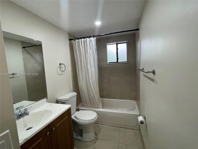 Building Photo - 8730 SW 133rd Avenue Rd