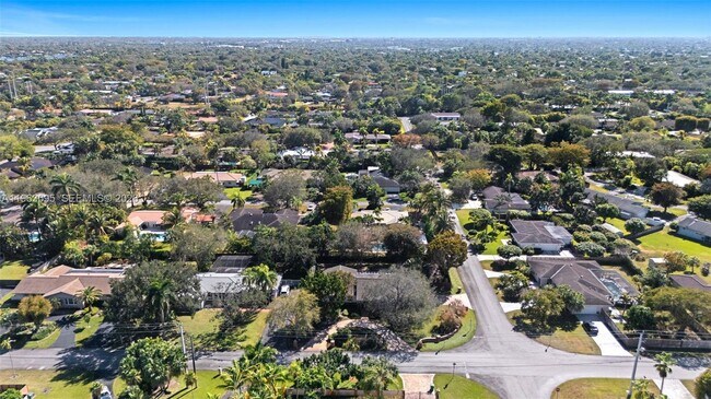 Building Photo - 9980 SW 128th St