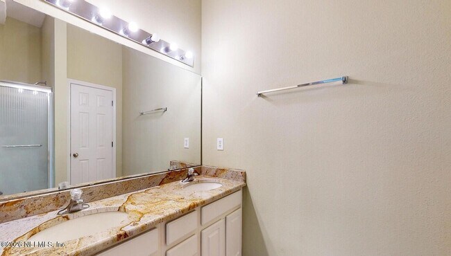 Building Photo - 5881 Moonstone Ct