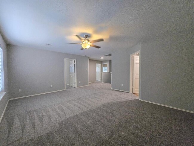 Building Photo - 1423 Stone Bluff Dr