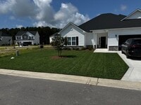 Building Photo - 605 Carmel Dr