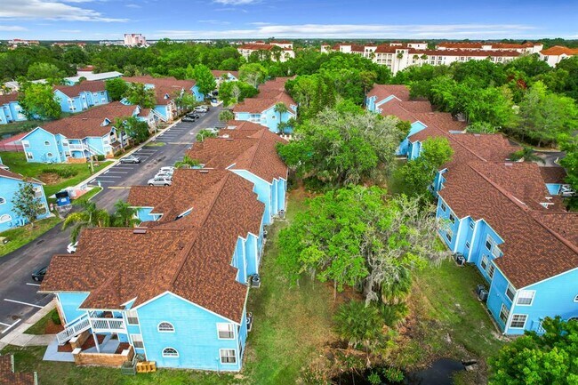 Building Photo - 2731 N Poinciana Blvd