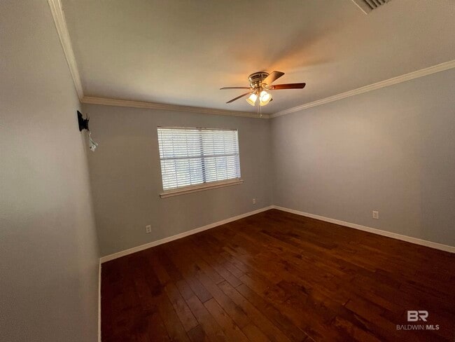 Building Photo - 353 S School St