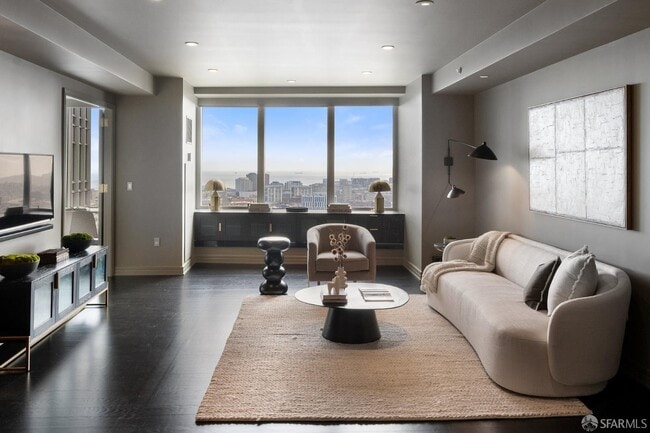 Building Photo - 765 Market St