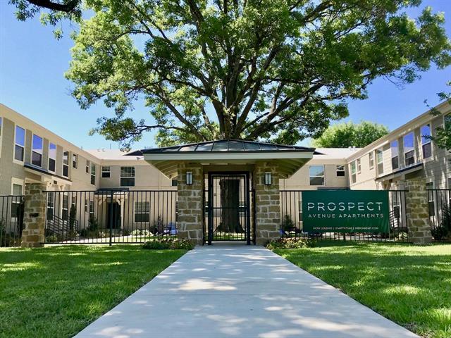 Building Photo - 6304 Prospect Ave