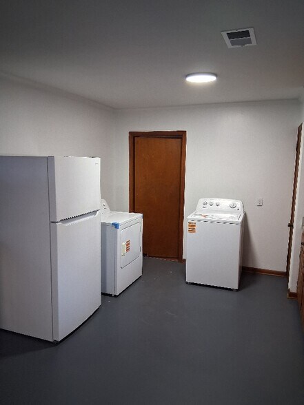 Building Photo - 1020 Peachtree St