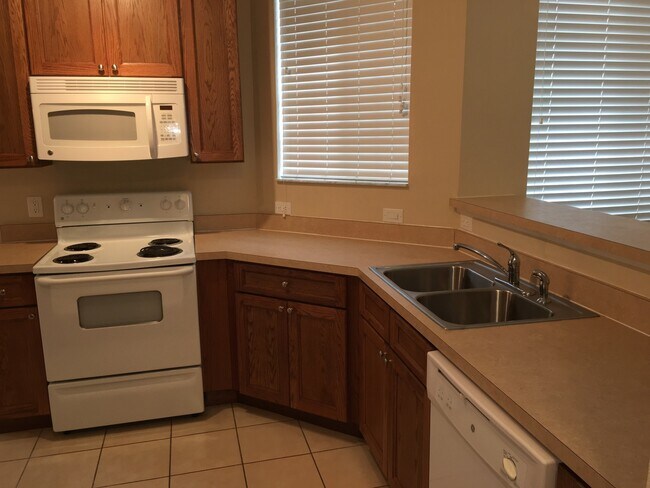 Building Photo - 10794RSD(100)