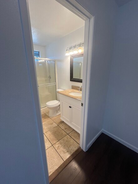 Building Photo - 9531 Montana Calva Cir