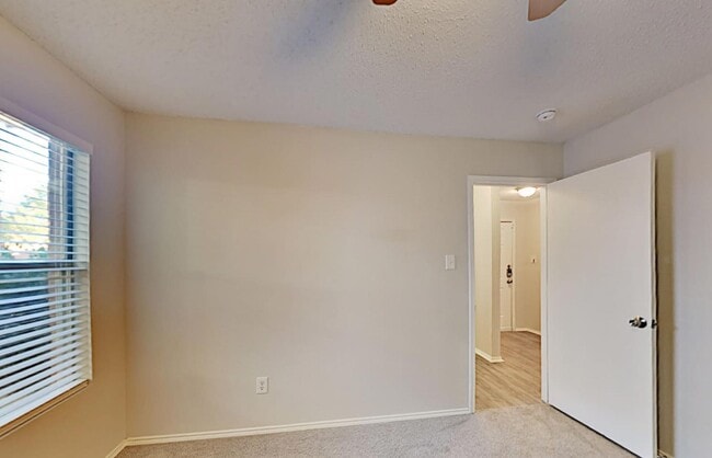 Building Photo - AVAILABLE NOW