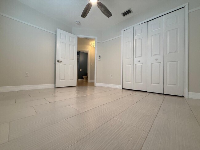 Building Photo - 2531 Sage Dr