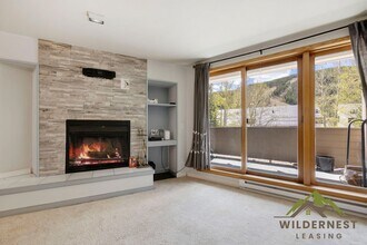 Building Photo - Steps to the Runs, Mountain Views, Spacious Ski Run 1 Bedroom Condo