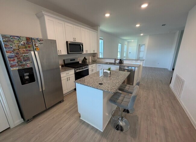 Building Photo - 23415 Wagon Cart Rd