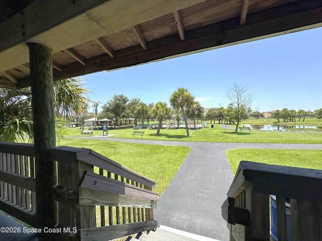 Building Photo - 616 Manatee Bay Dr