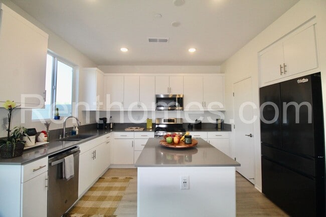 Building Photo - 34742 Criollo Wy