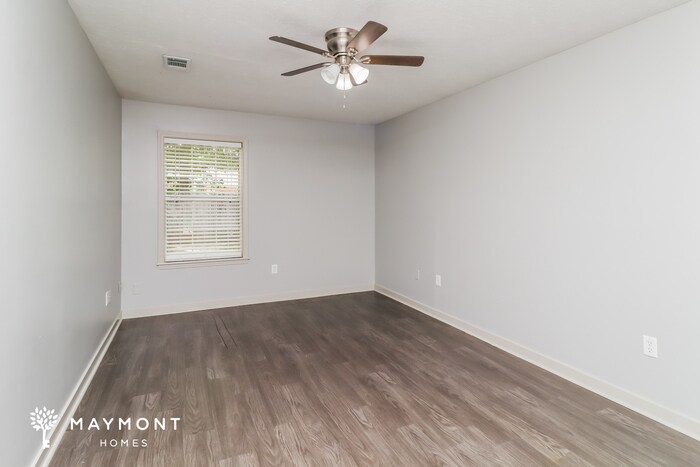 Building Photo - 144 Chestnut Dr