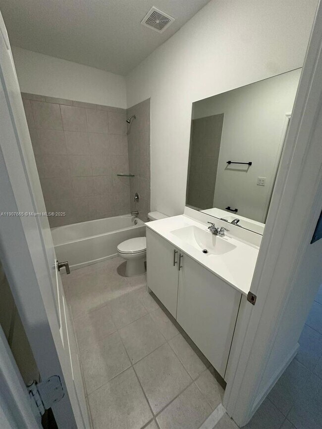 Building Photo - 12848 SW 232nd Ter