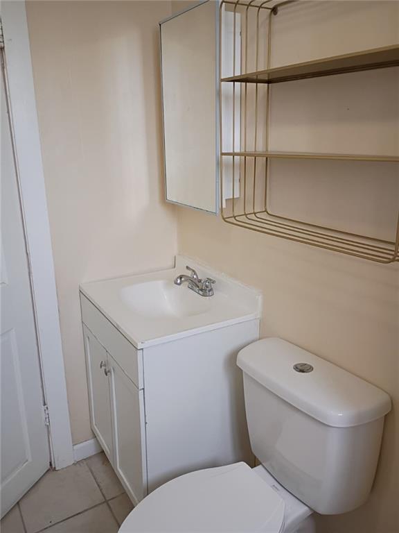 Building Photo - 278 Sayles St