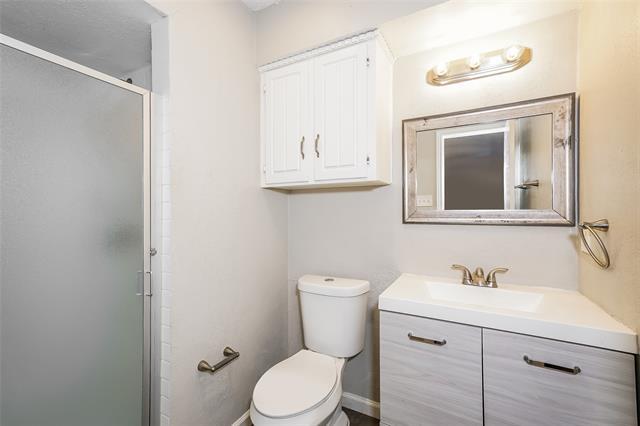 Building Photo - 827 San Juan Dr