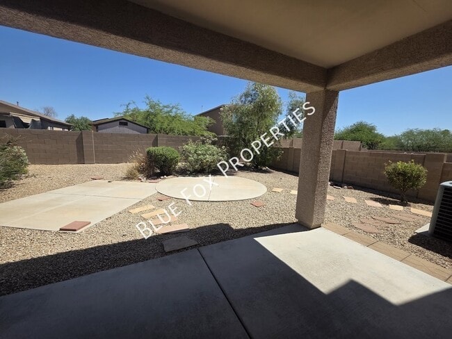 Building Photo - 3508 W Lost Village Ln