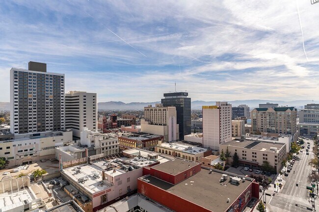 Building Photo - ONLY $1,700 PER MONTH FOR THIS BEAUTIFUL, MODERN, STATE OF THE ART, 1 BED, 1 BATH HIGH RISE CONDO...