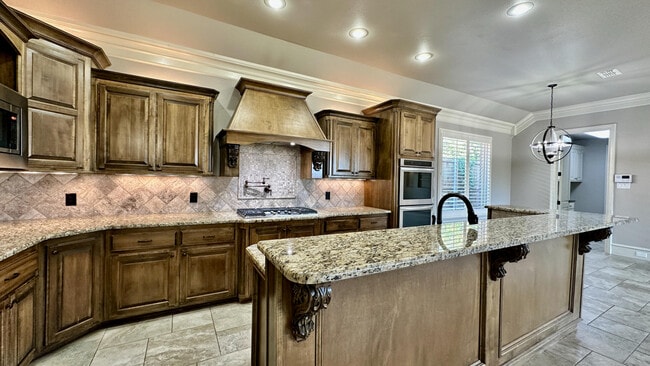 Building Photo - 4202 126th St