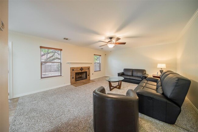 Building Photo - 1111 Heritage Park Dr